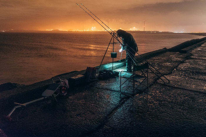 Снасти и экипировка для ночной рыбалки