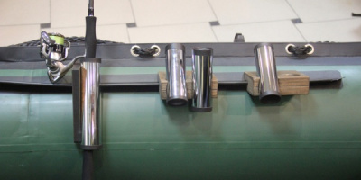 Держатель под удилища в лодку, (2 стак.) Держатель под удилища в лодку, (2 стак.)