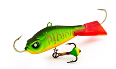 Балансир Lucky John Baltic 4 с тройником 10г Балансир Lucky John Baltic 4 с тройником 10г