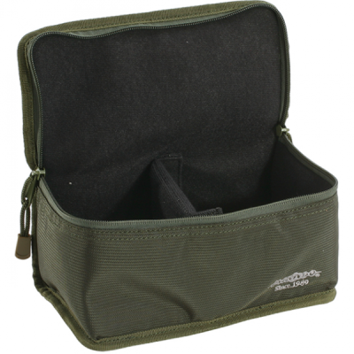 sumka-dlya-ribolovnih-katushek-mikado-22-x-12-x-115-sm-uwi-201012_1png