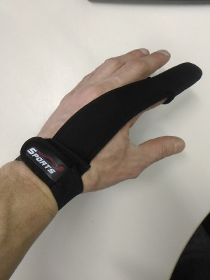 Перчатка - напальчник¶ Перчатка - напальчник¶